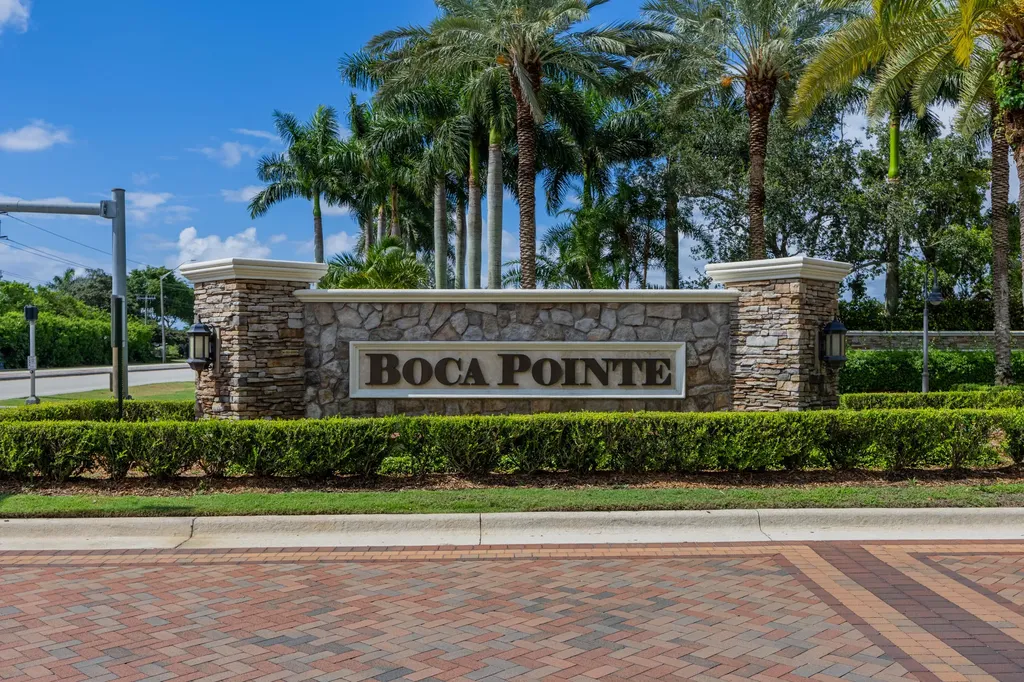 7520 La Paz Boulevard Boca Raton FL 33433