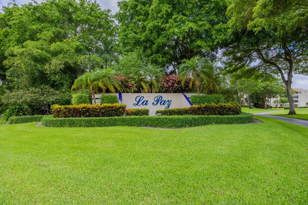 7520 La Paz Boulevard Boca Raton FL 33433