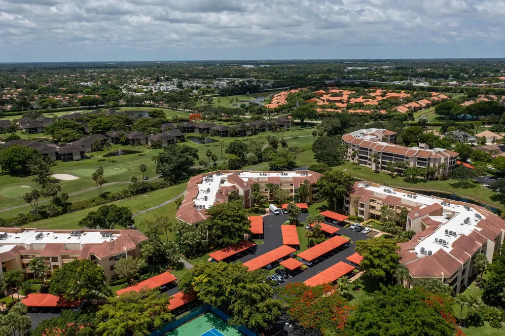 7520 La Paz Boulevard Boca Raton FL 33433