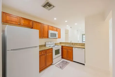 7520 La Paz Boulevard Boca Raton FL 33433