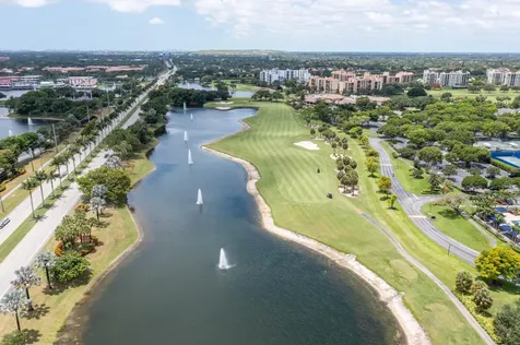 7520 La Paz Boulevard Boca Raton FL 33433