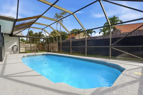 9284 Laurel Green Drive Boynton Beach FL 33437