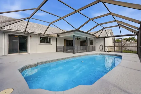 9284 Laurel Green Drive Boynton Beach FL 33437