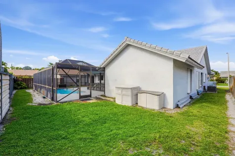 9284 Laurel Green Drive Boynton Beach FL 33437