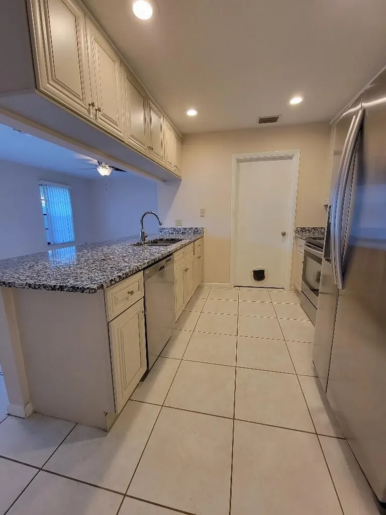 1087 Goldenrod Road Wellington FL 33414