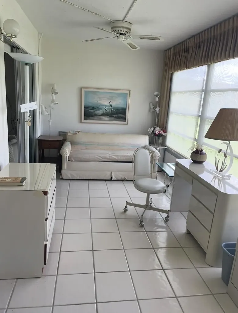 296 Grantham F Deerfield Beach FL 33442
