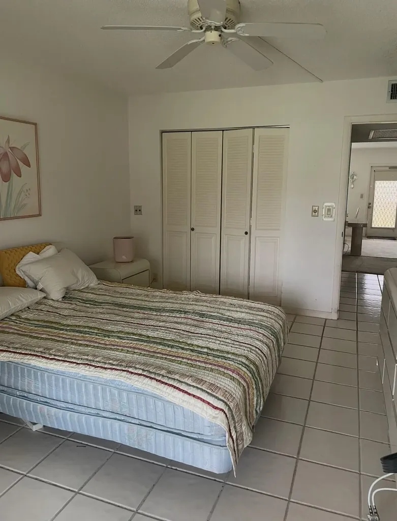 296 Grantham F Deerfield Beach FL 33442