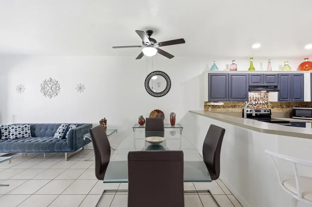 13352 Georgian Court Wellington FL 33414