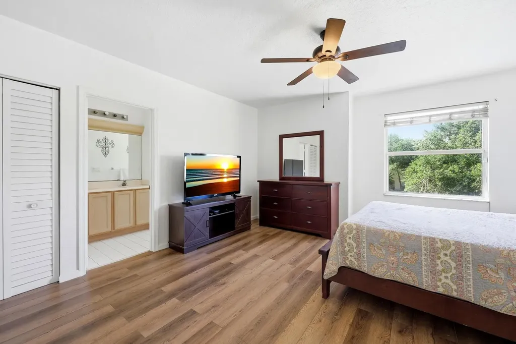 13352 Georgian Court Wellington FL 33414