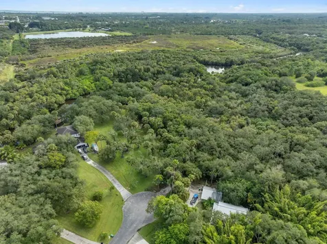 2260 Sweetwater Drive Fort Pierce FL 34981
