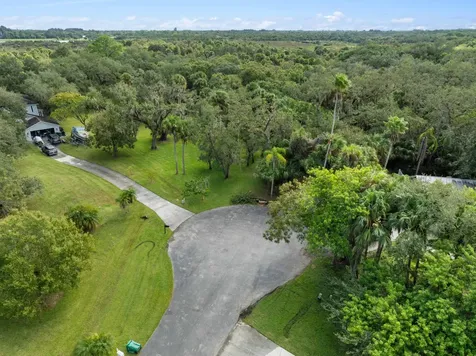 2260 Sweetwater Drive Fort Pierce FL 34981