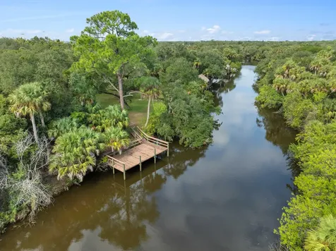 2260 Sweetwater Drive Fort Pierce FL 34981