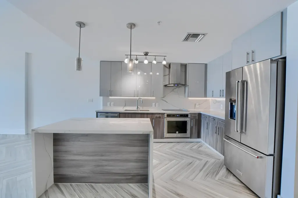 236 SE 5th Avenue Delray Beach FL 33483