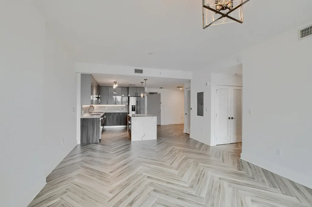 236 SE 5th Avenue Delray Beach FL 33483