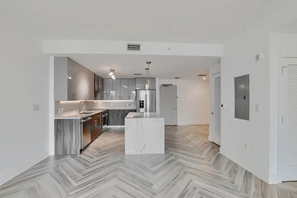 236 SE 5th Avenue Delray Beach FL 33483