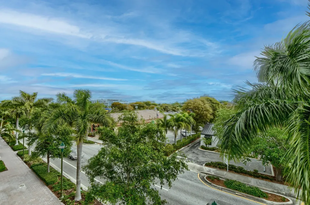 236 SE 5th Avenue Delray Beach FL 33483