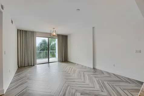 236 SE 5th Avenue Delray Beach FL 33483