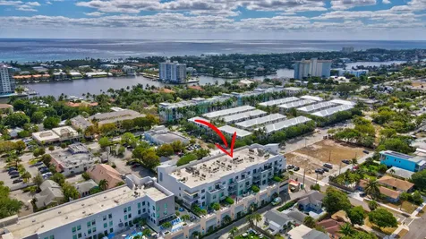 236 SE 5th Avenue Delray Beach FL 33483