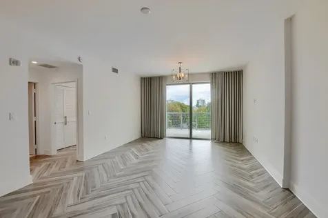 236 SE 5th Avenue Delray Beach FL 33483