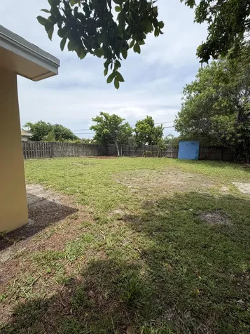 1643 NE 3rd Avenue Delray Beach FL 33444