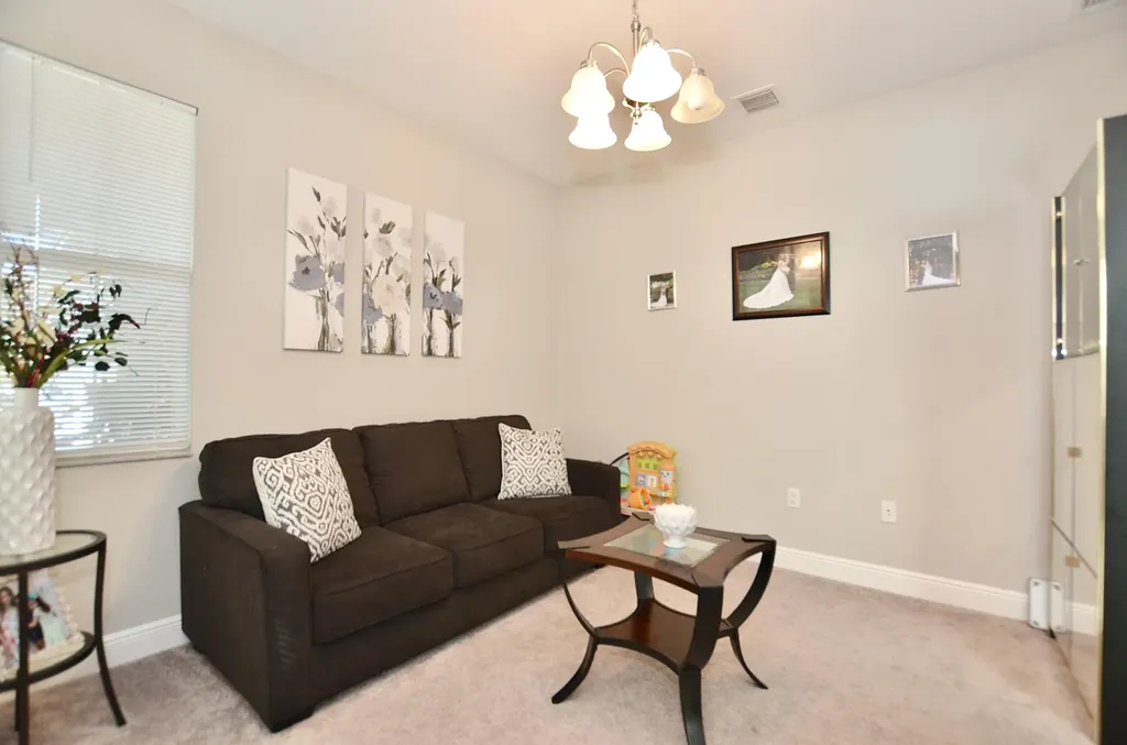 1897 NW Cataluna Circle Port St Lucie FL 34986