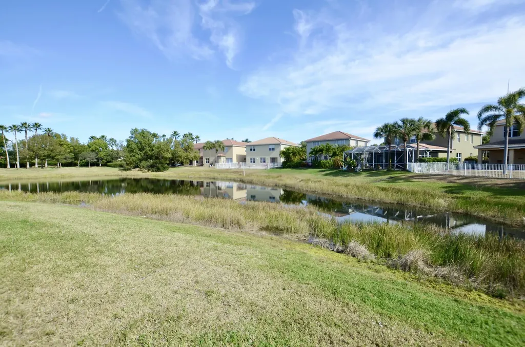 1897 NW Cataluna Circle Port St Lucie FL 34986