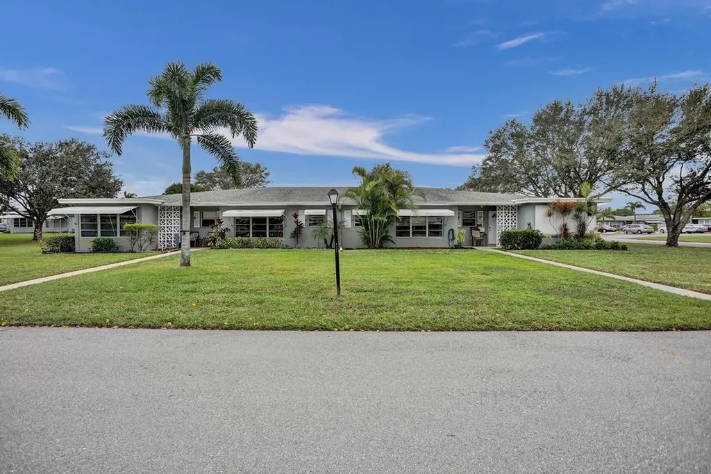797 North Drive Delray Beach FL 33445
