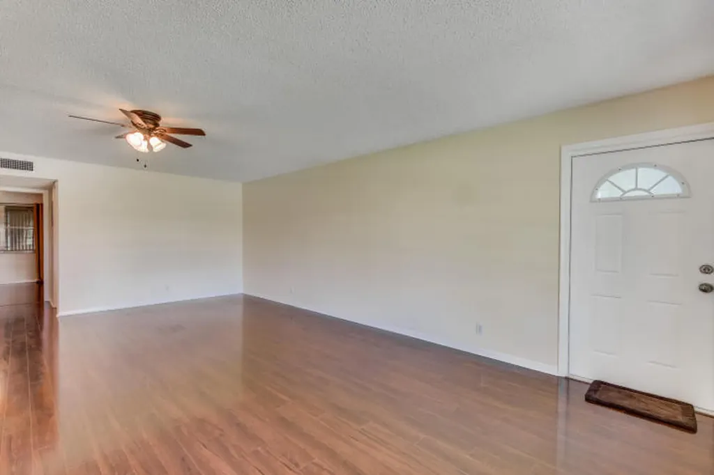 797 North Drive Delray Beach FL 33445