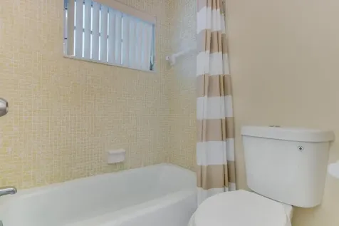 797 North Drive Delray Beach FL 33445