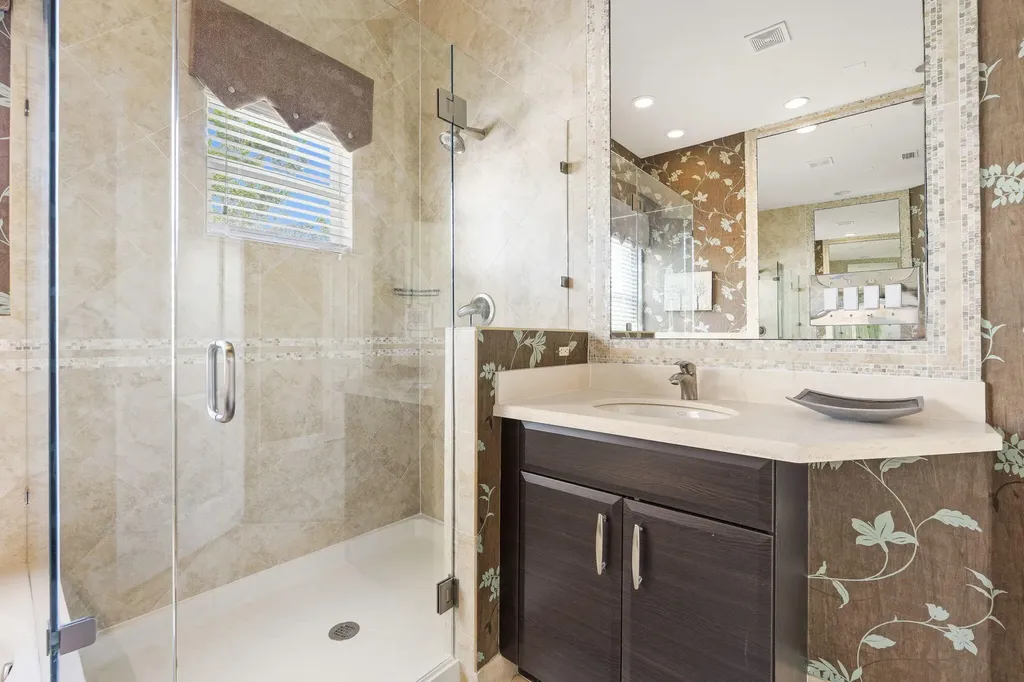 11221 SW Springtree Terrace Port St Lucie FL 34987