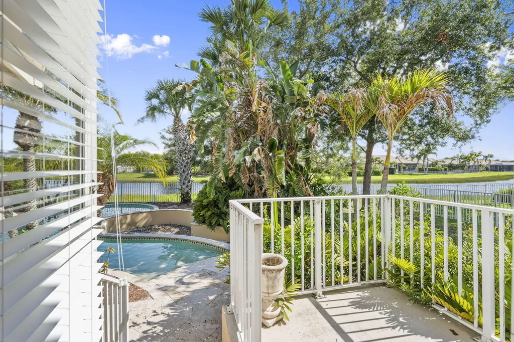 11221 SW Springtree Terrace Port St Lucie FL 34987
