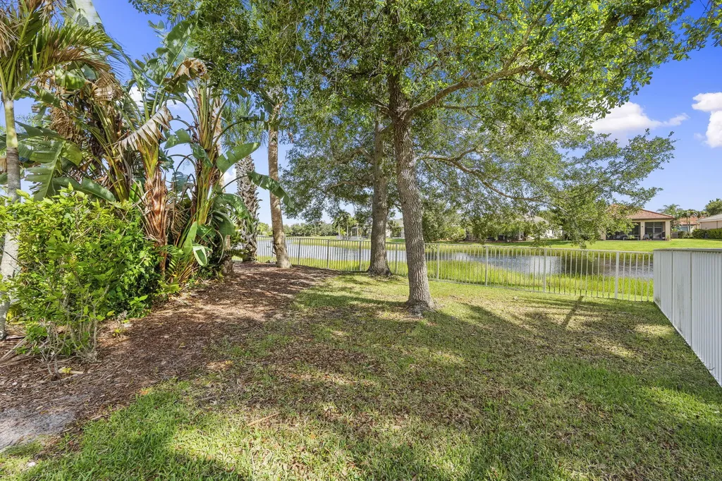 11221 SW Springtree Terrace Port St Lucie FL 34987