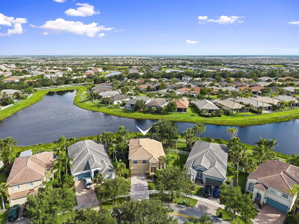 11221 SW Springtree Terrace Port St Lucie FL 34987