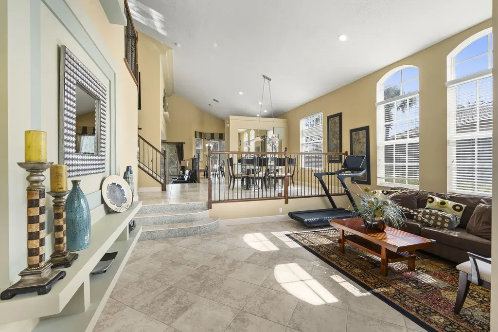 11221 SW Springtree Terrace Port St Lucie FL 34987