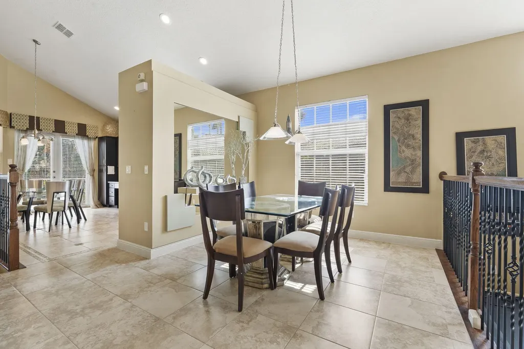 11221 SW Springtree Terrace Port St Lucie FL 34987