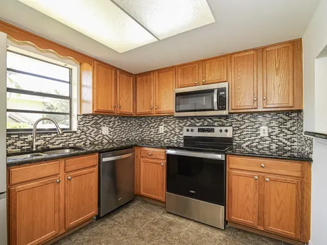 400 18th Street Vero Beach FL 32960
