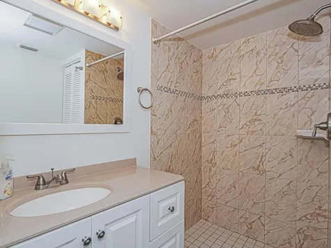 400 18th Street Vero Beach FL 32960