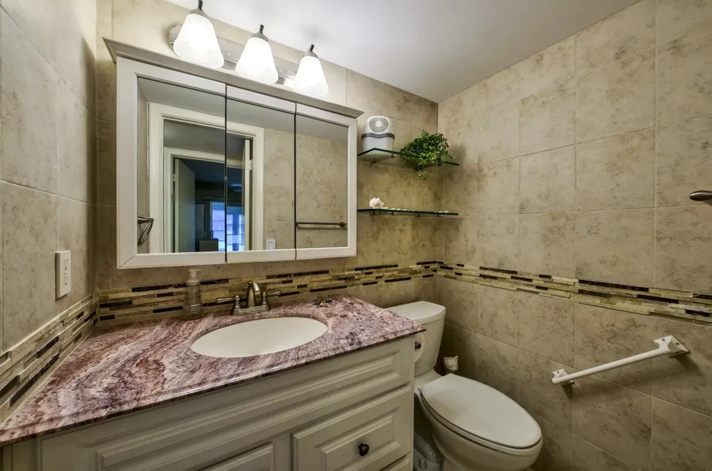 1039 Berkshire B Crescent Deerfield Beach FL 33442