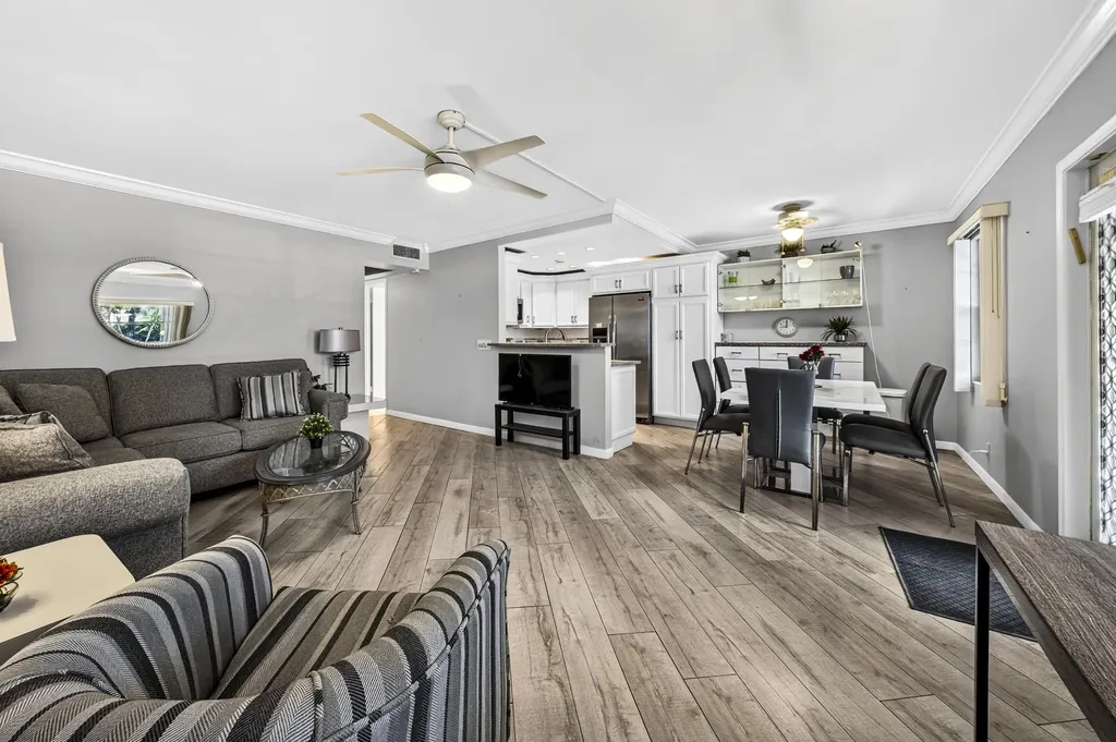 1039 Berkshire B Crescent Deerfield Beach FL 33442