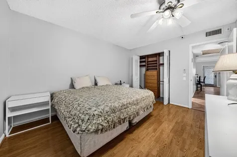 1039 Berkshire B Crescent Deerfield Beach FL 33442