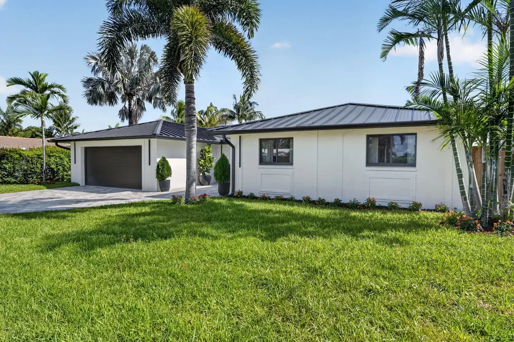 1803 Juno Isle Boulevard North Palm Beach FL 33408