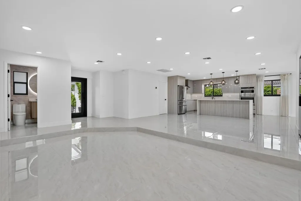 1803 Juno Isle Boulevard North Palm Beach FL 33408