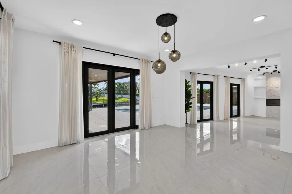 1803 Juno Isle Boulevard North Palm Beach FL 33408