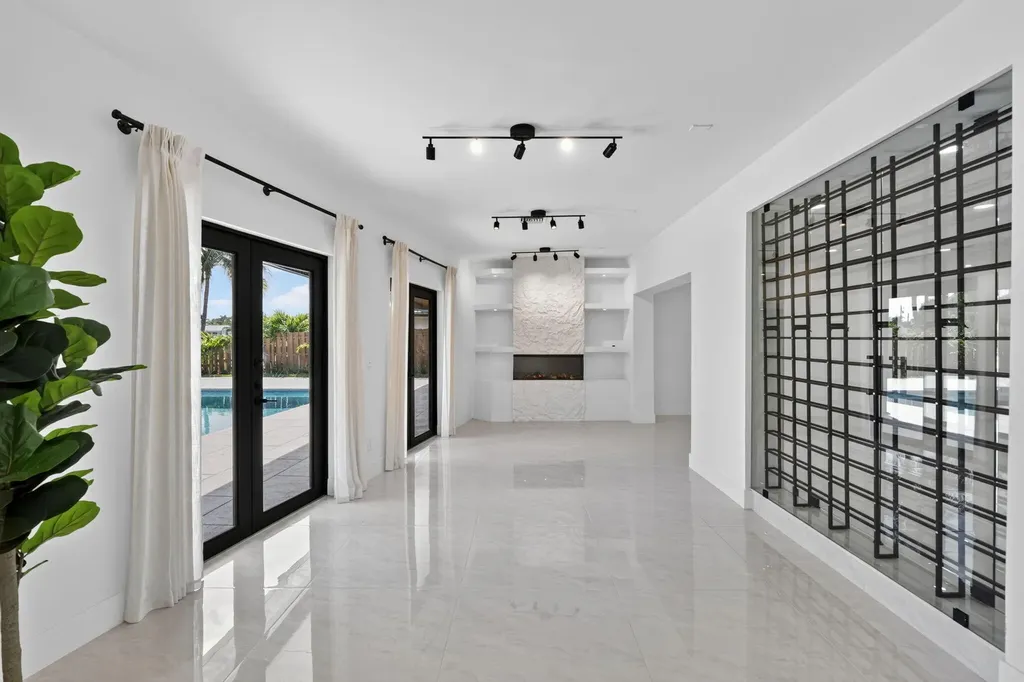 1803 Juno Isle Boulevard North Palm Beach FL 33408
