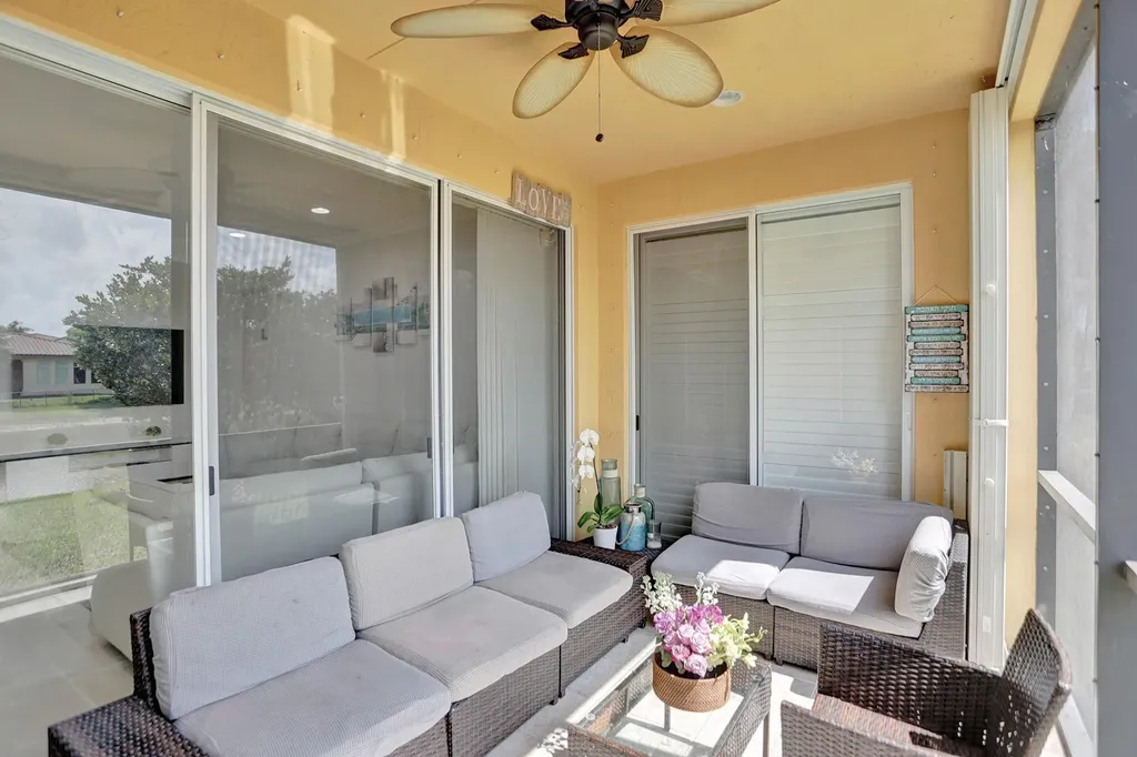 8246 NW 127th Lane Parkland FL 33076