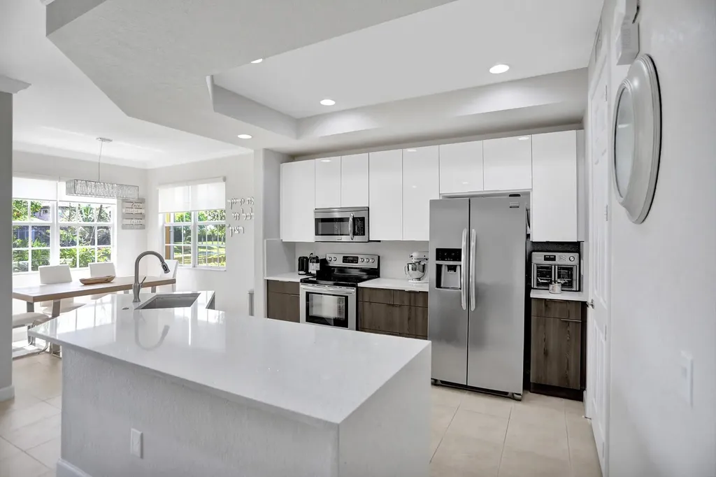 8246 NW 127th Lane Parkland FL 33076
