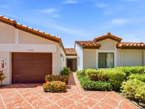 6200 Kings Gate Circle Delray Beach FL 33484