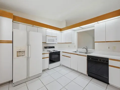 6200 Kings Gate Circle Delray Beach FL 33484
