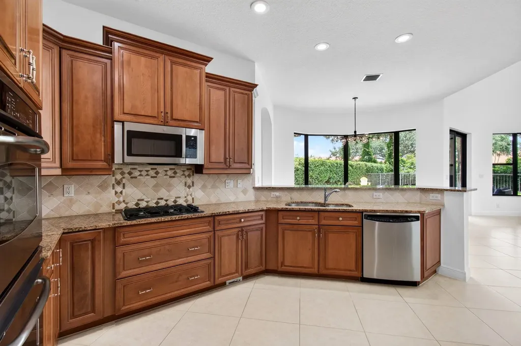 15564 Glencrest Avenue Delray Beach FL 33446