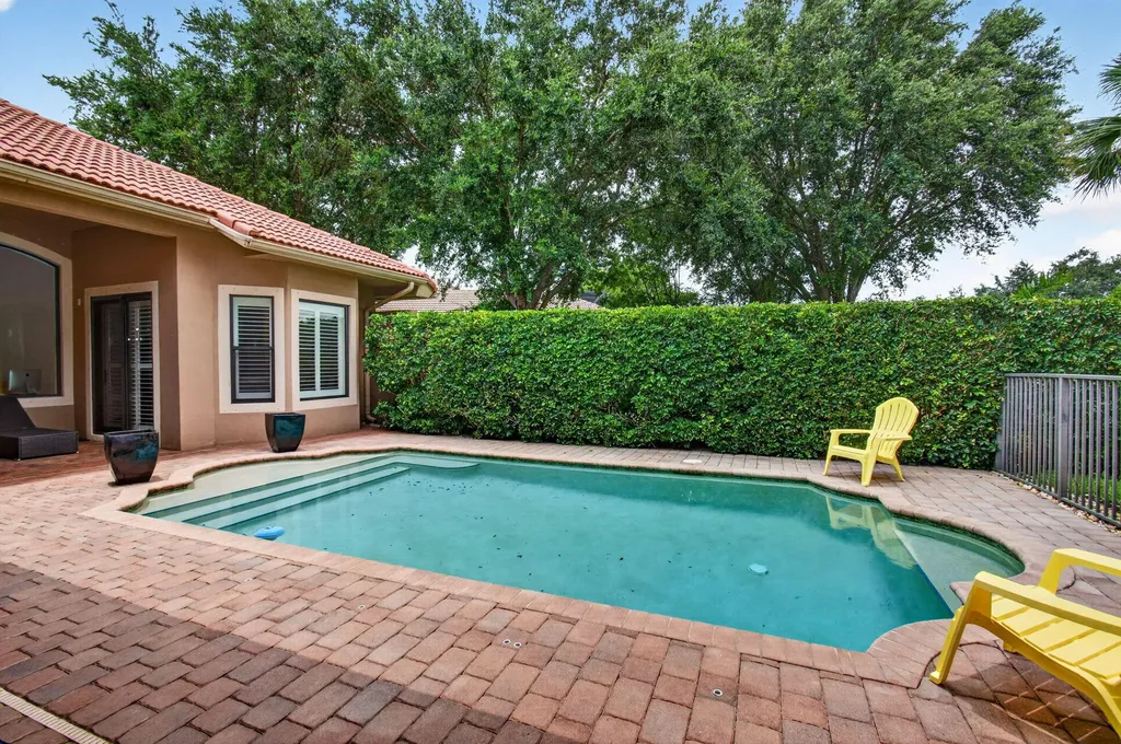 15564 Glencrest Avenue Delray Beach FL 33446